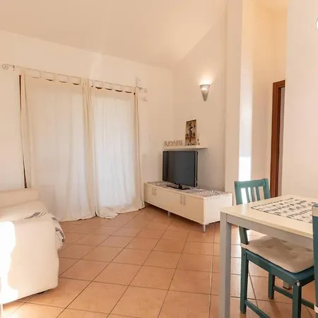 Apartamento Charming House -10 Min Walk To The Center- Olbia