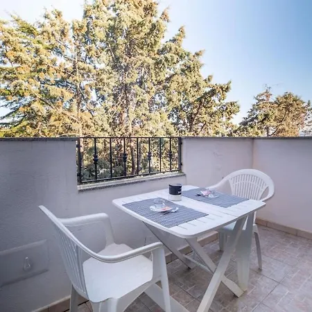 Charming House -10 Min Walk To The Center- Διαμέρισμα